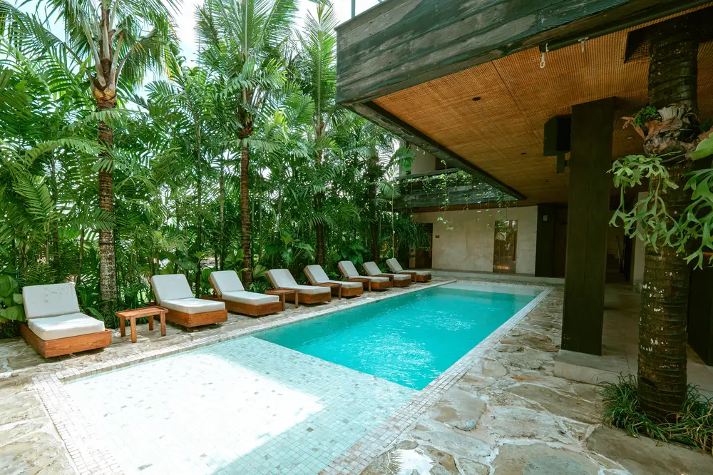 Pool 2