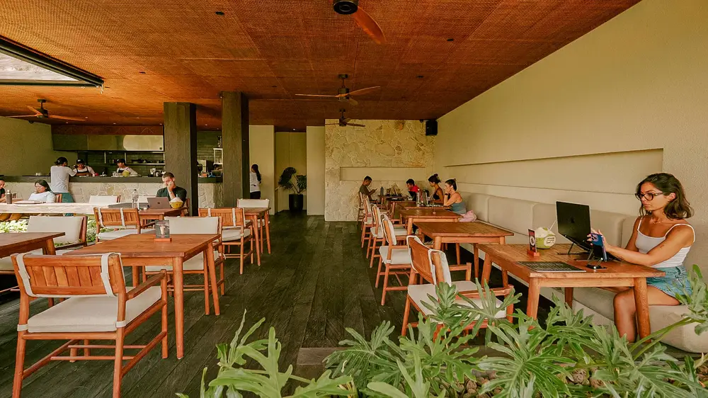 RESTAURANT 2